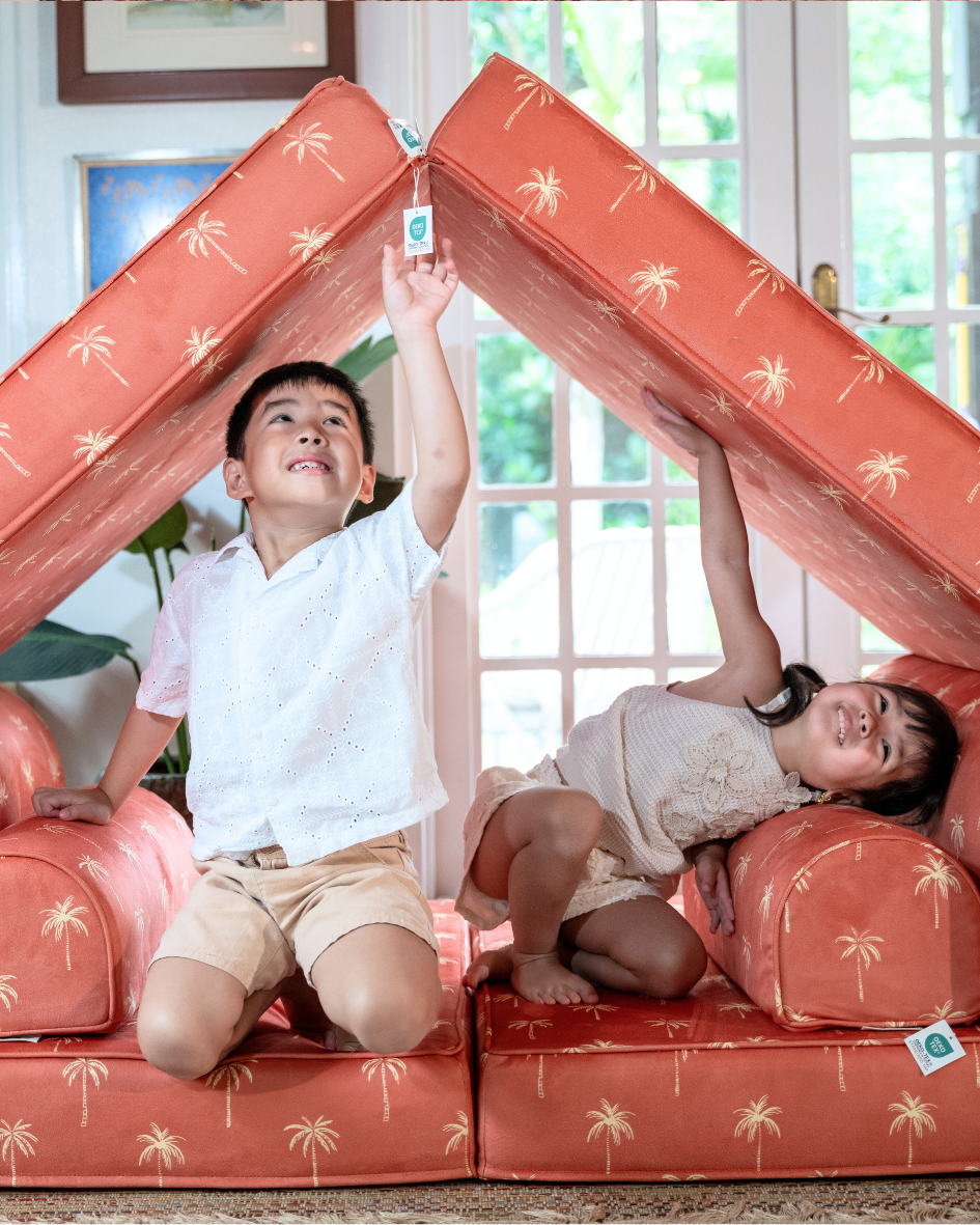 CUCU Couch  + Extra Cover (Palm Court)