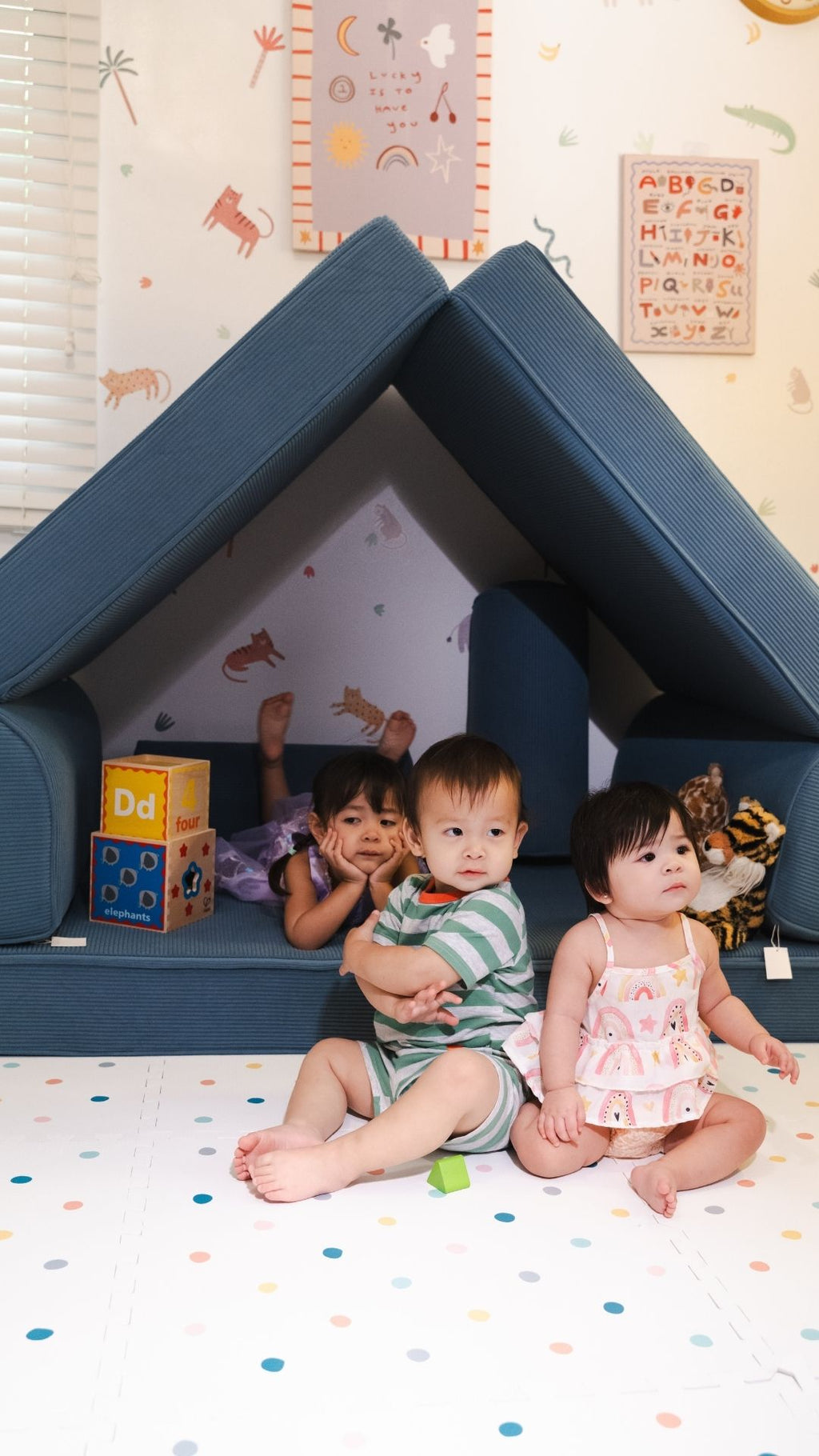 CUCU Couch  + Extra Cover (Dagat Blue)