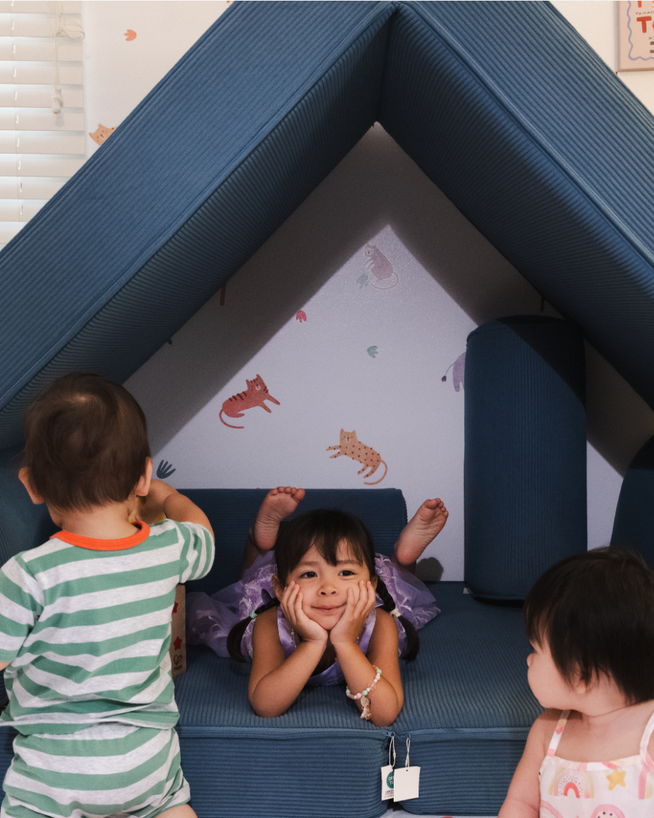 CUCU Couch  + Extra Cover (Dagat Blue)